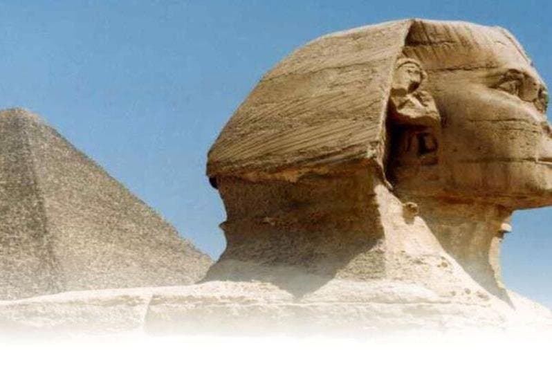 Day trip Hurghada Cairo by plane & GEM Grand Museum