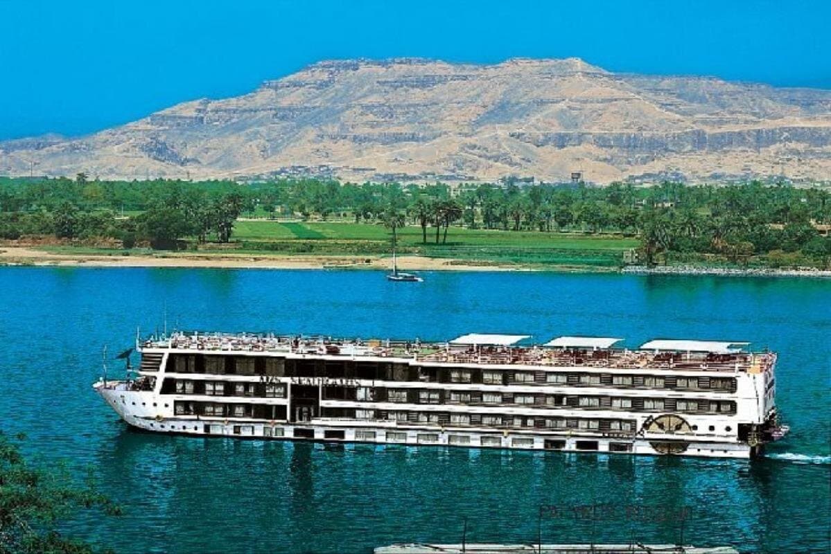 4 Nights Cruise- Luxor to Aswan, Hot air balloon & Abu Simble