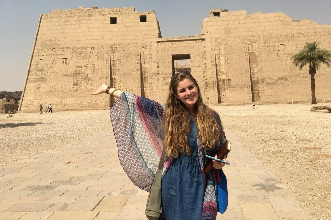 Private Luxor Day Tour to Habu Temple Valley Of Workers & Queens including lunch