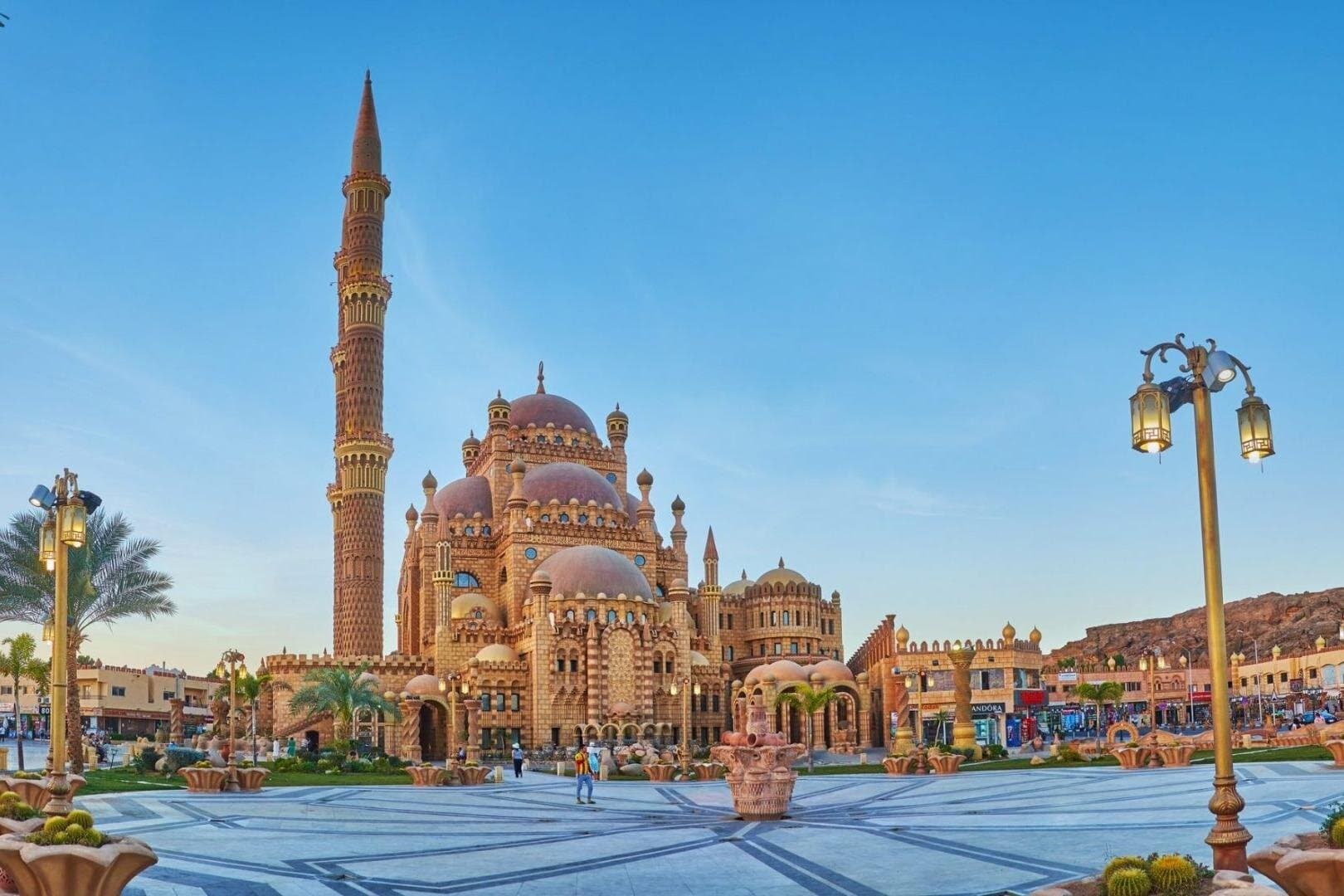 Short Stopover Tour To Al Sahaba Mosque & SOHO Square In Sharm El Sheikh