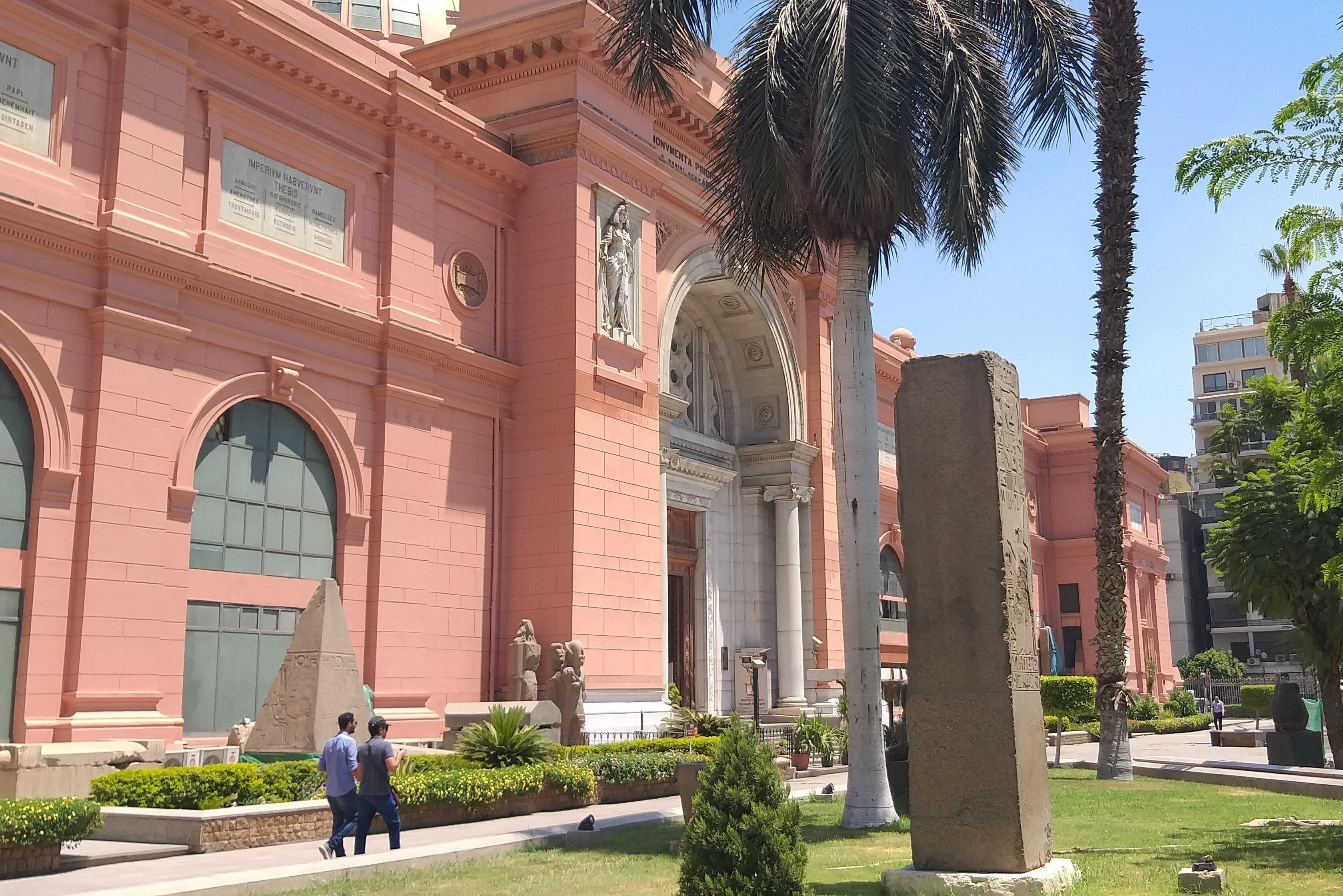 Private tour of Egyptian Museum, Citadel and Khan Al- Khalili Bazaar with Lunch