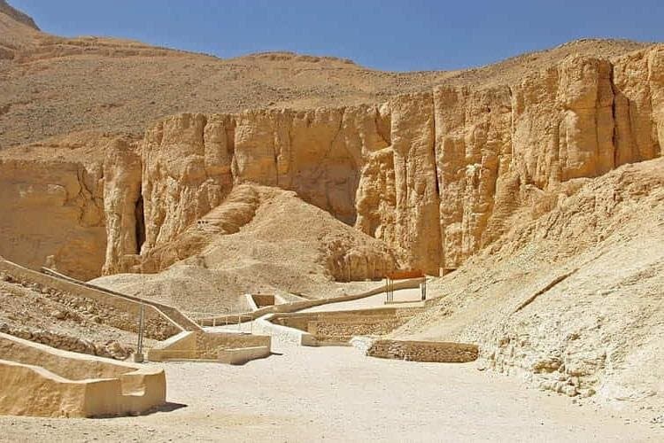 Budget Luxor Day Tour: Explore Karnak & Luxor Temples