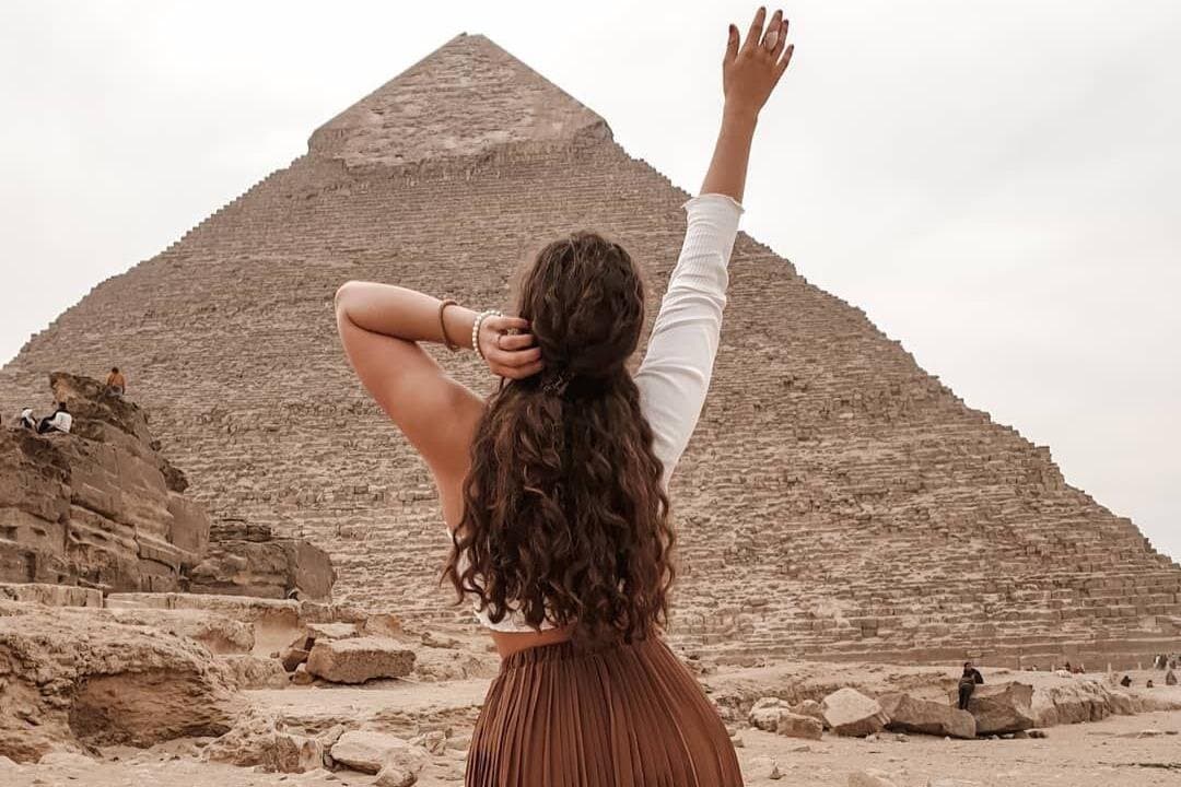 All Inclusive Giza Pyramids and Grand egyptian museum & Shopping