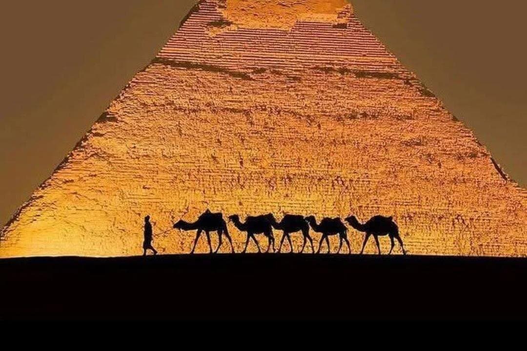 Private Tour: Giza Pyramids & Grand Egyptian Museum (GEM)