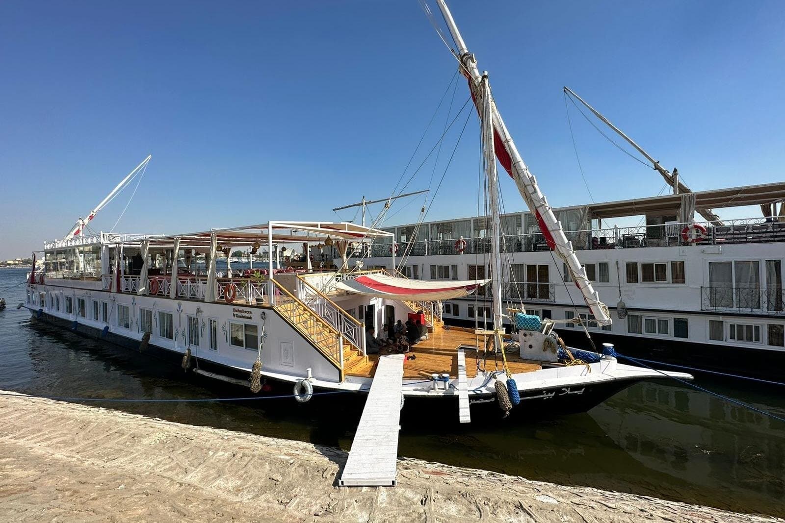 Yalla Bina Dahabiya Multi-day Tour
