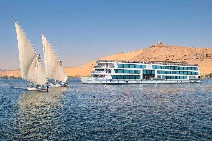 Cairo 8 Day Tour of Cairo, Luxor and Aswan with Cruise