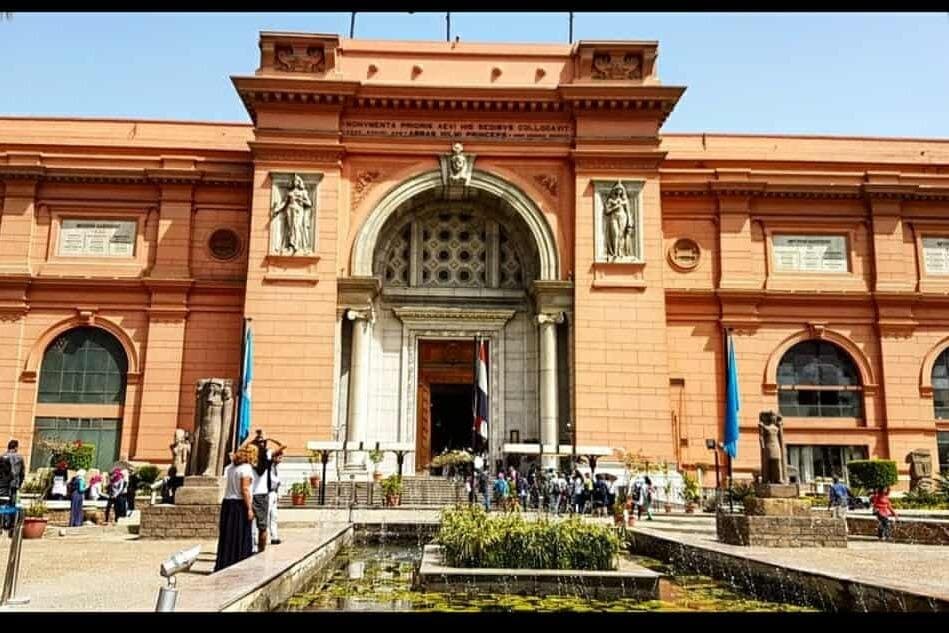 The Egyptian museum, Khan El khalili, and The Citadel day tour.
