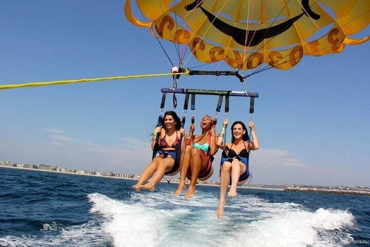 Hurghada: Parasailing Adventure