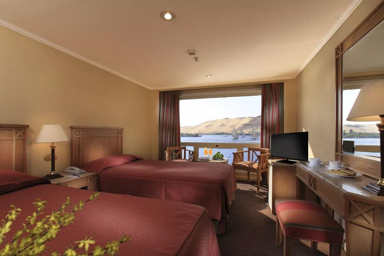 4 Days Nile Cruise Tour From Aswan with Abu Simbel