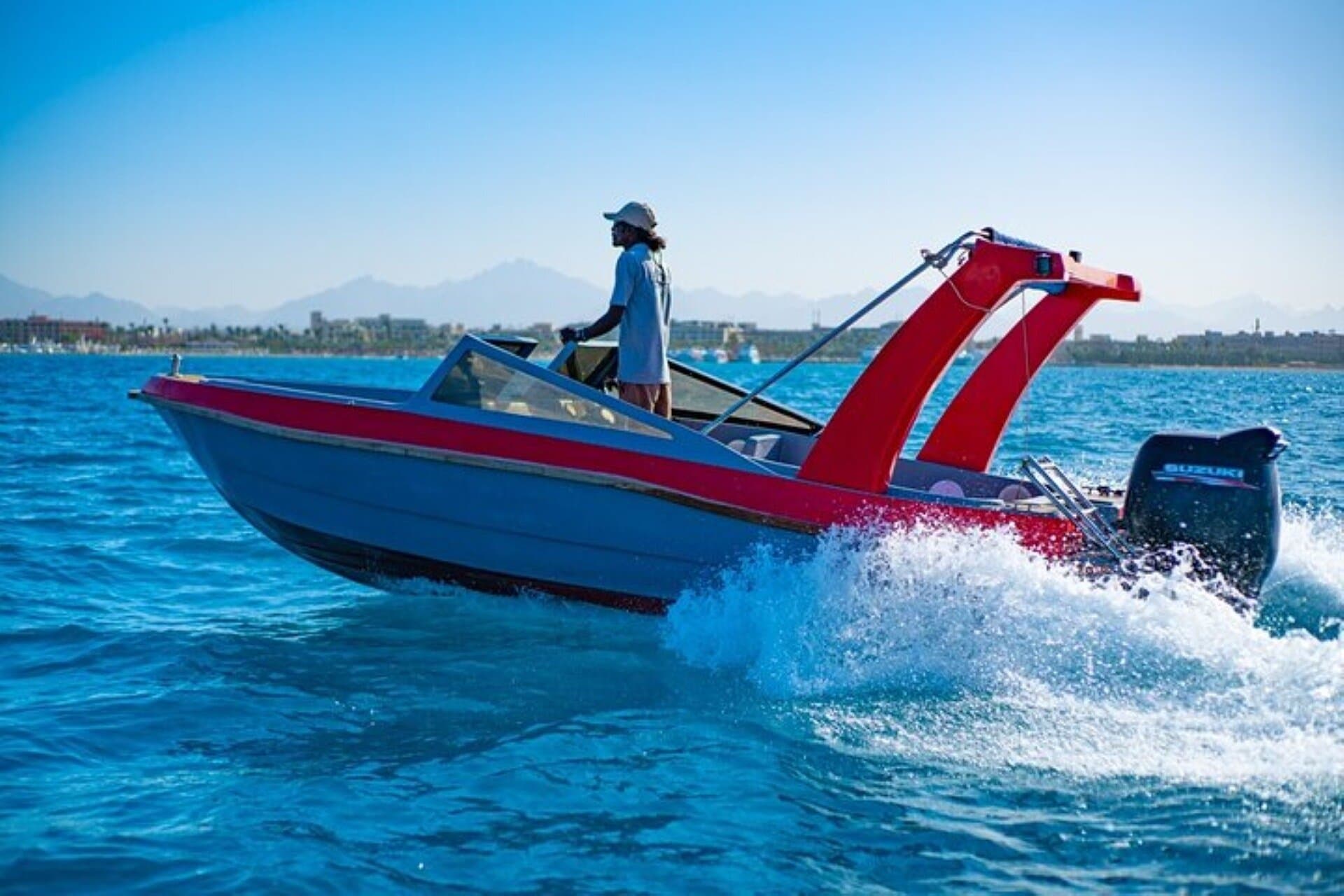 Hurghada : Private Speedboat to Dolphin House & Drinks, Transfer