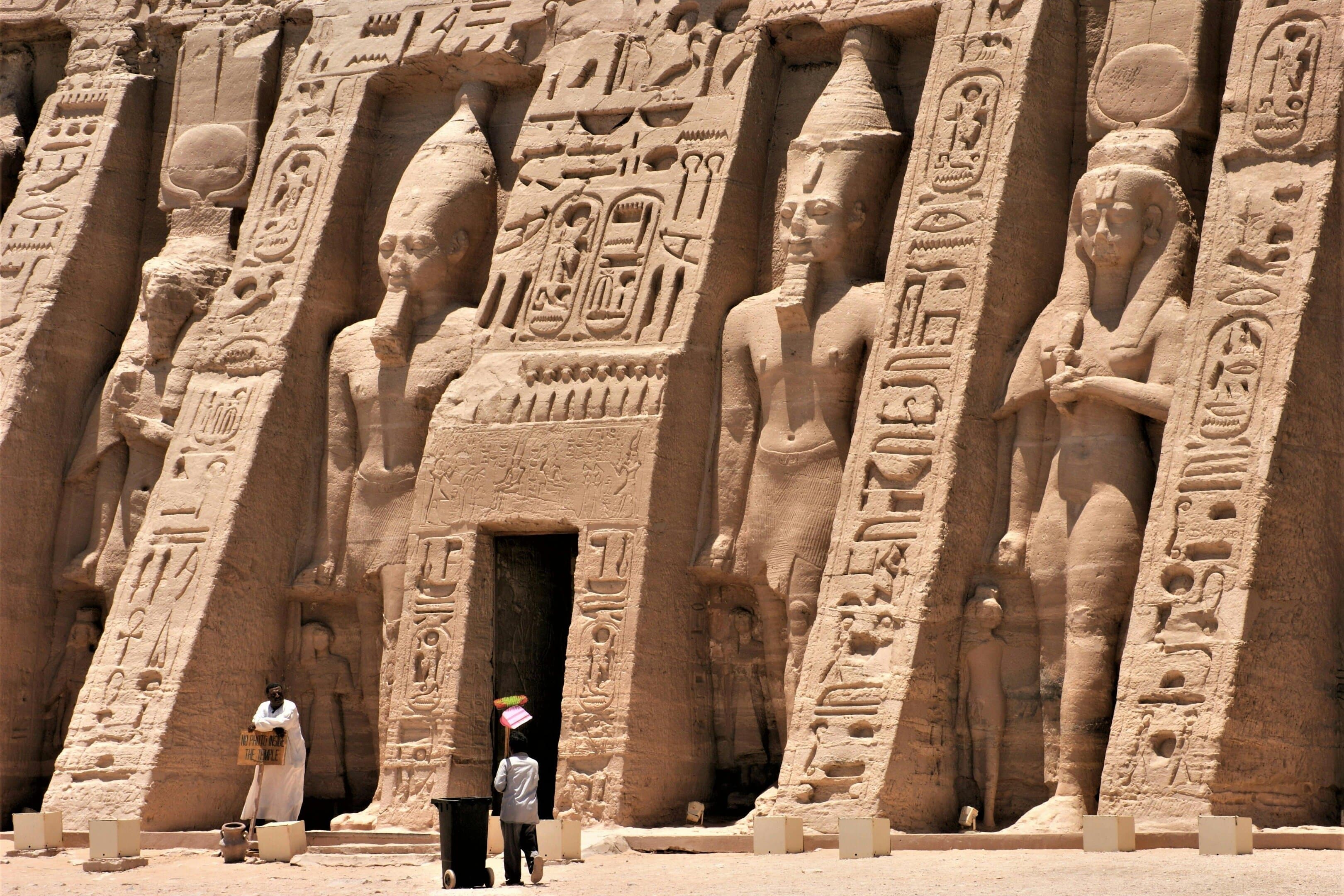 Abu Simbel Temple Tour from Aswan - WIFI Included - Private