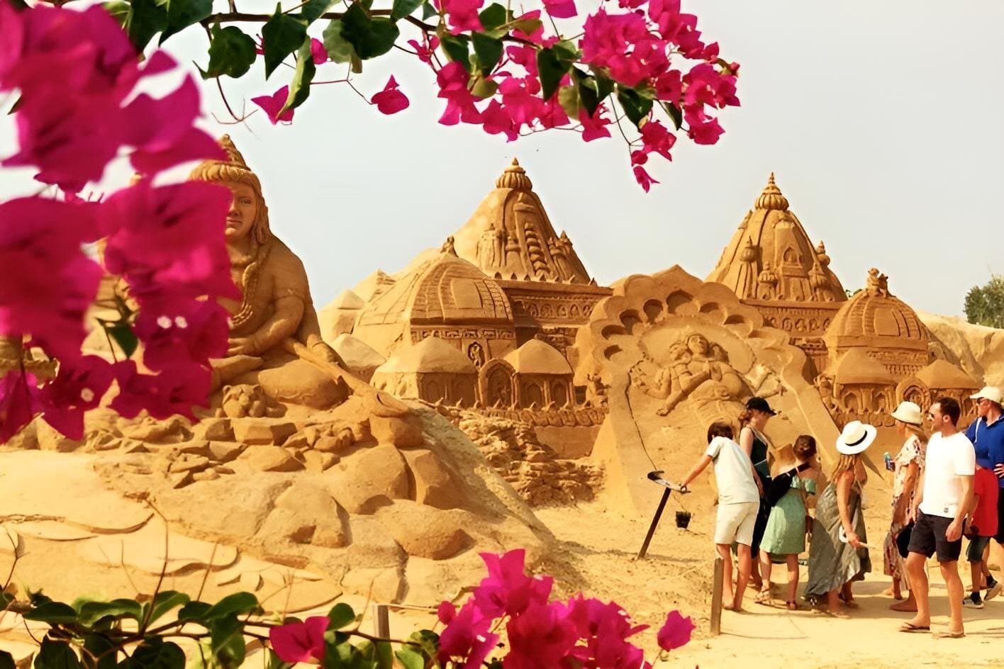Hurghada : Private Sand City Museum of Art For children & family