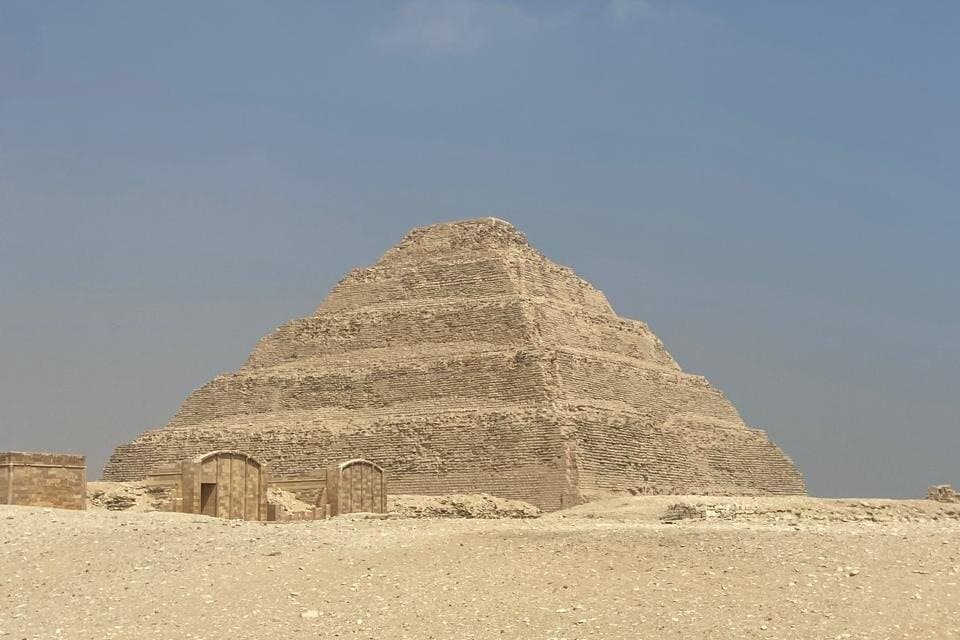 Giza Saqqara Memphis and Dahshur Tour