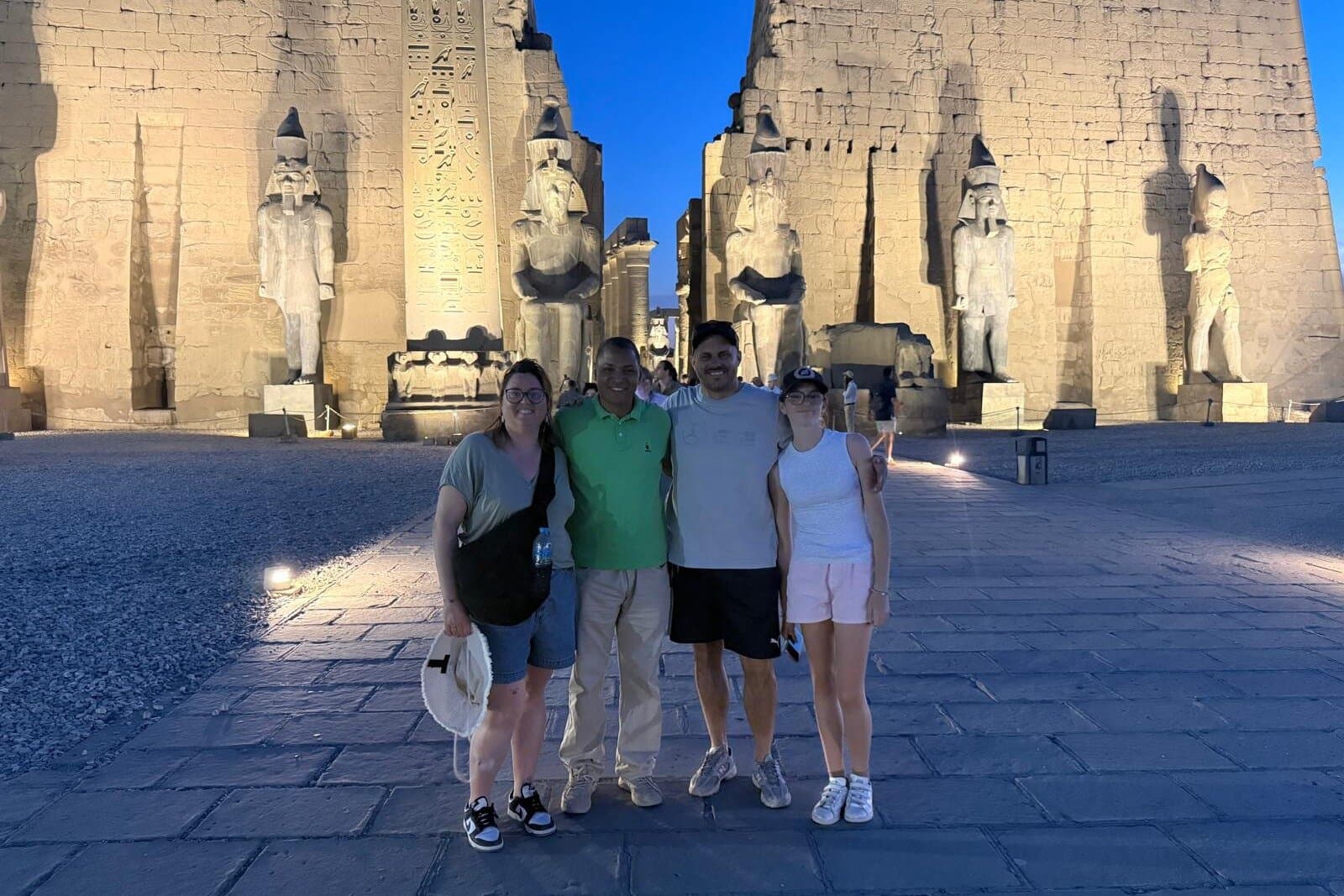 Hurghada to Luxor Overday Trip: Kings Valley & Karnak with Lunch