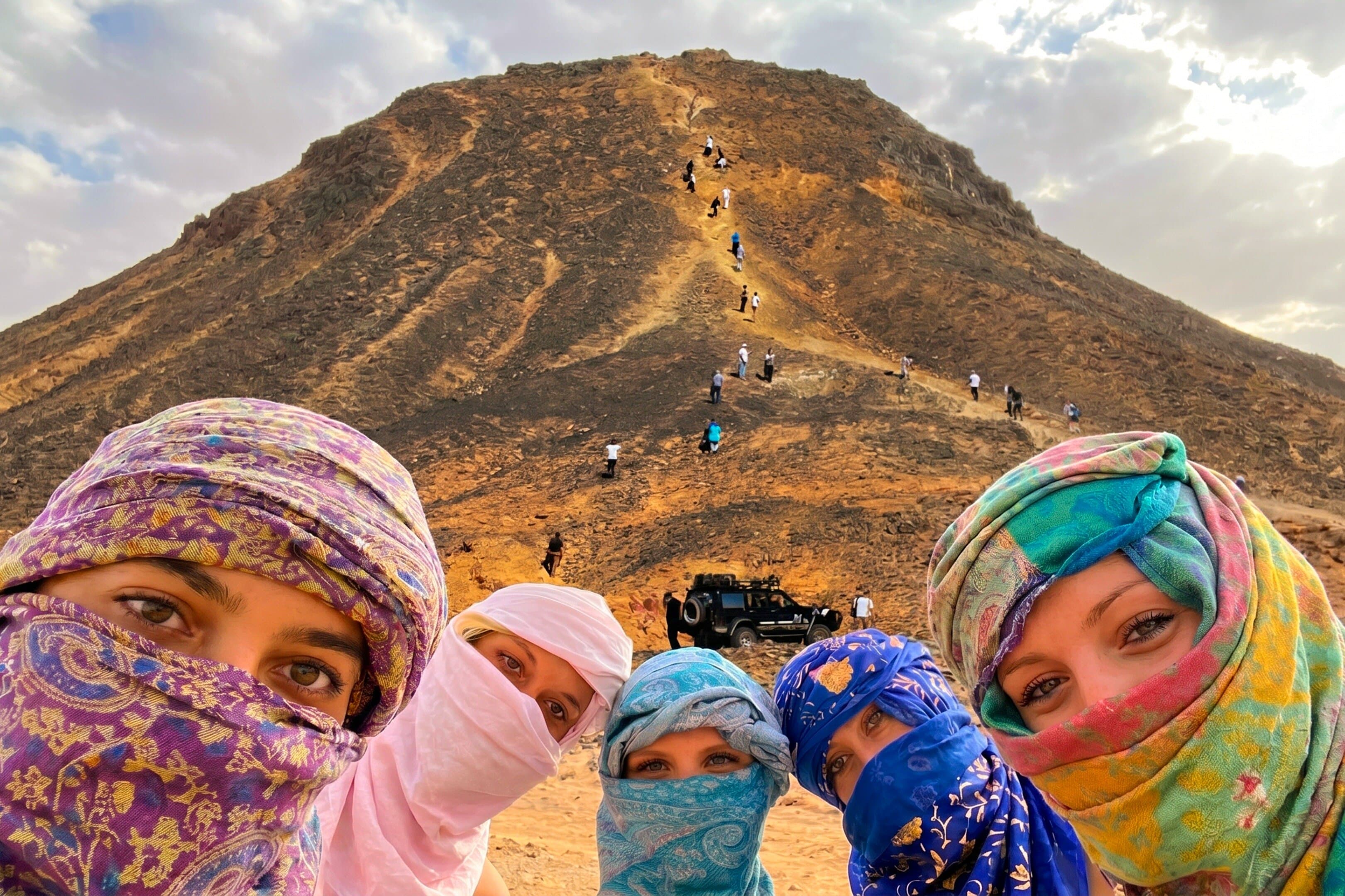 Camping In The White & Black Deserts - Cairo 2 Day Tour Package