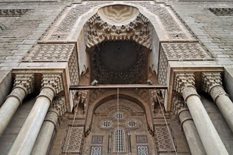 Private Day Tour at El Sultan Hassan Mosque
